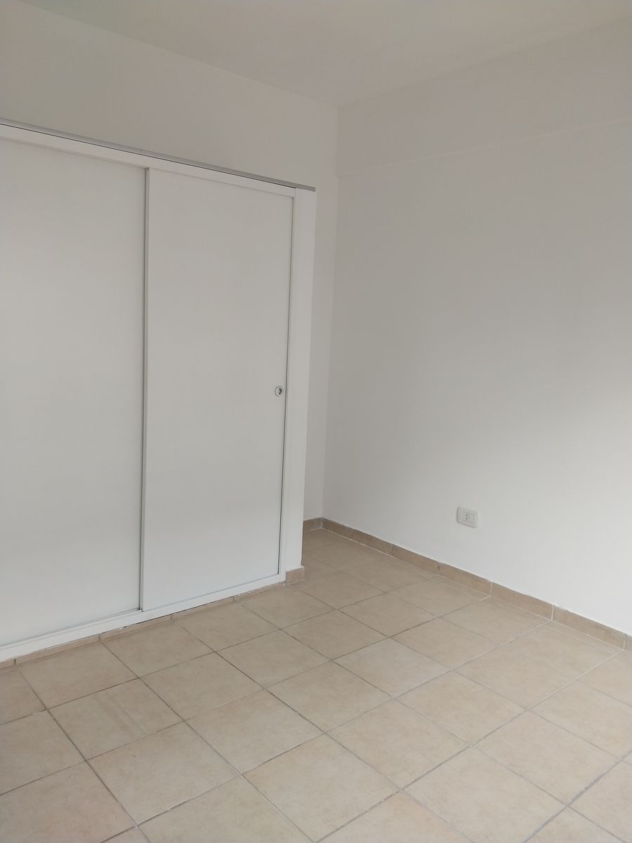 P. Echague 32 · Morón — foto 13