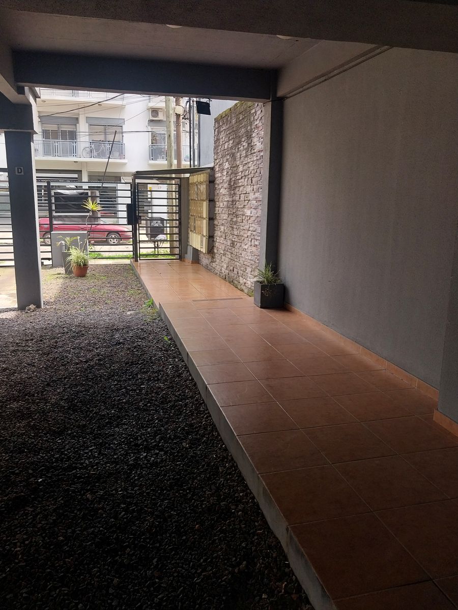 P. Echague 32 · Morón — foto 16