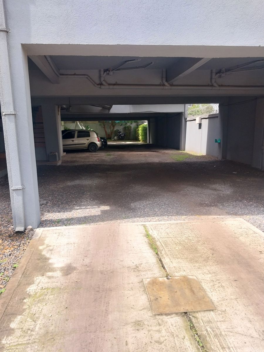 P. Echague 32 · Morón — foto 19
