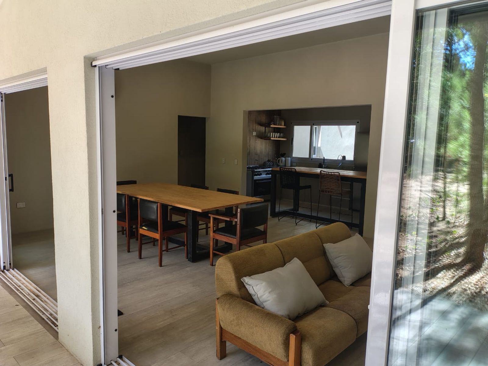 Casa a estrenar de 5 amb