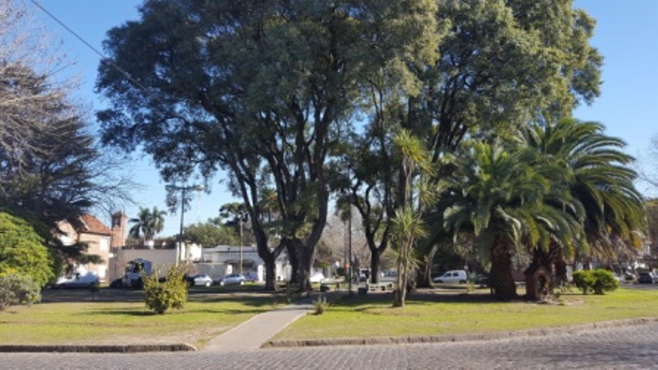 Cerreti 1021 · Almirante Brown — foto 9