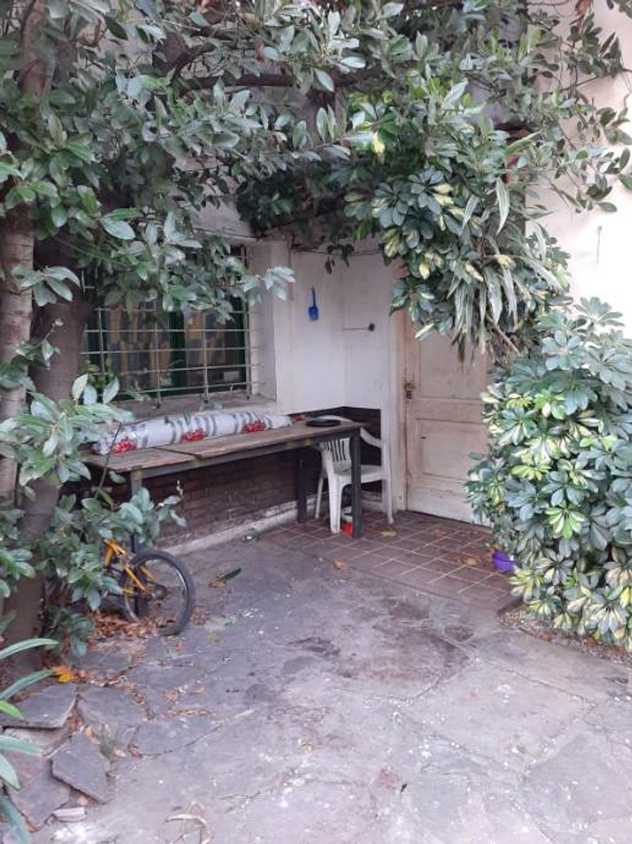 CASA PH DE 3 AMBIENTES EN VENTA - MORON CENTRO