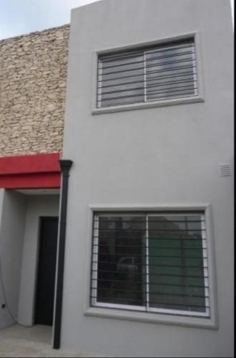 Nicolas Granada 300 · Morón — foto 3