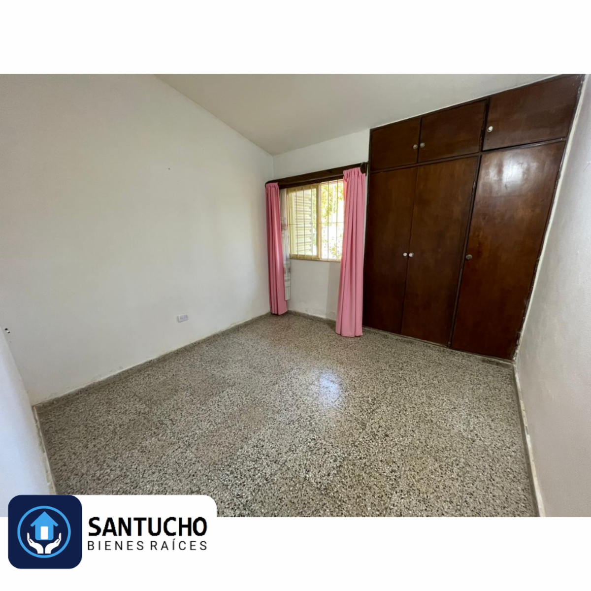Calle Kant N° 235, Barrio Sol y Lago, Villa Carlos Paz. · Punilla — foto 24
