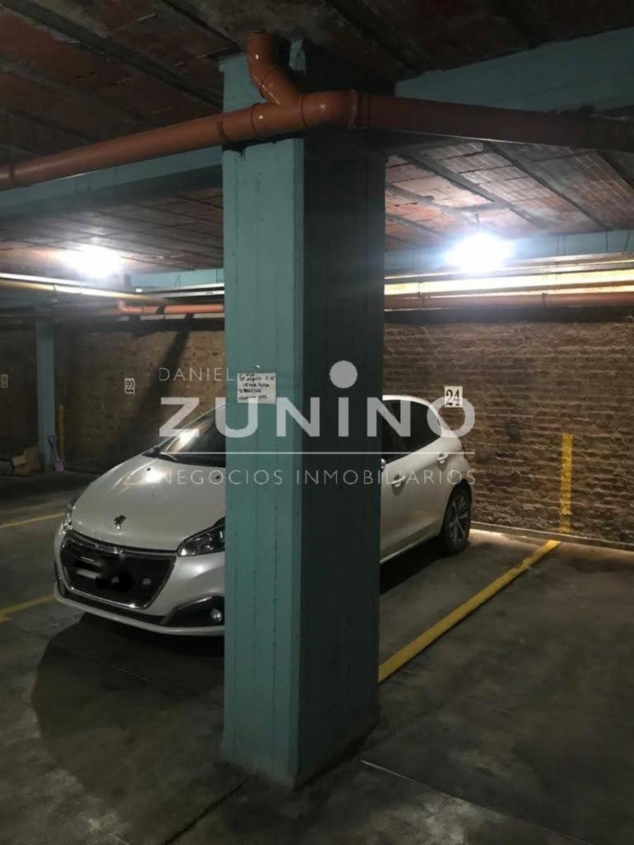 Cochera en Venta, torre centro 1