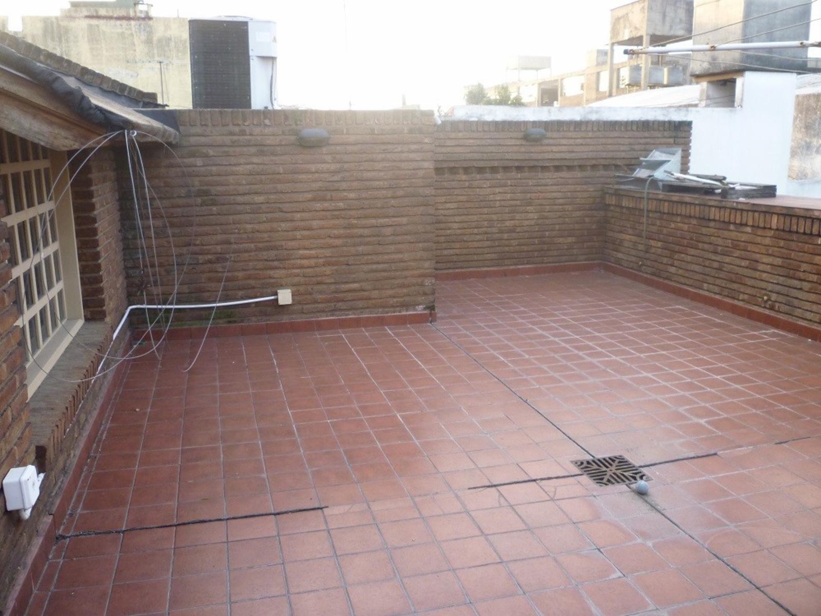 Av San Martin 3854 · La Matanza — foto 18