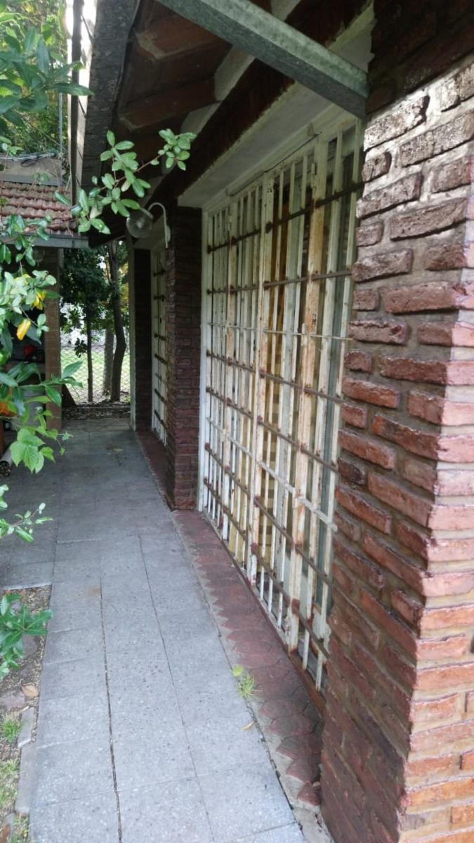 remedios 1400 · Ituzaingó — foto 8
