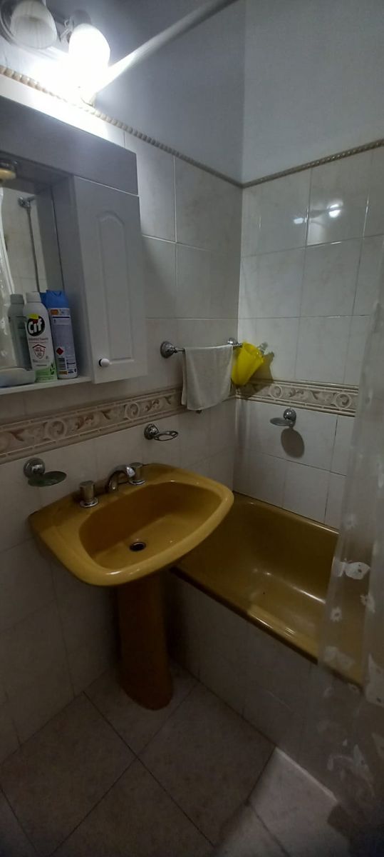 JUAN FLORIO 578 · La Matanza — foto 8