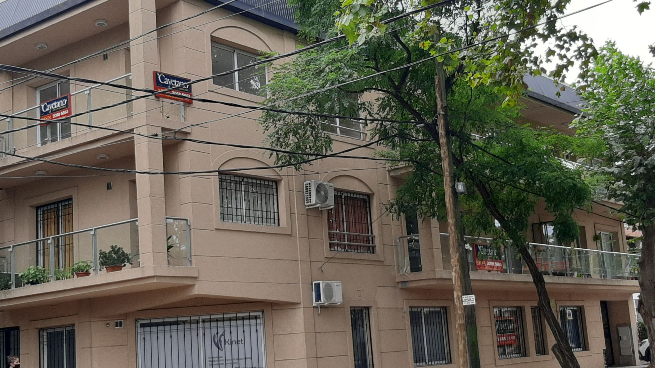 AYACUCHO · Lomas De Zamora — foto 3
