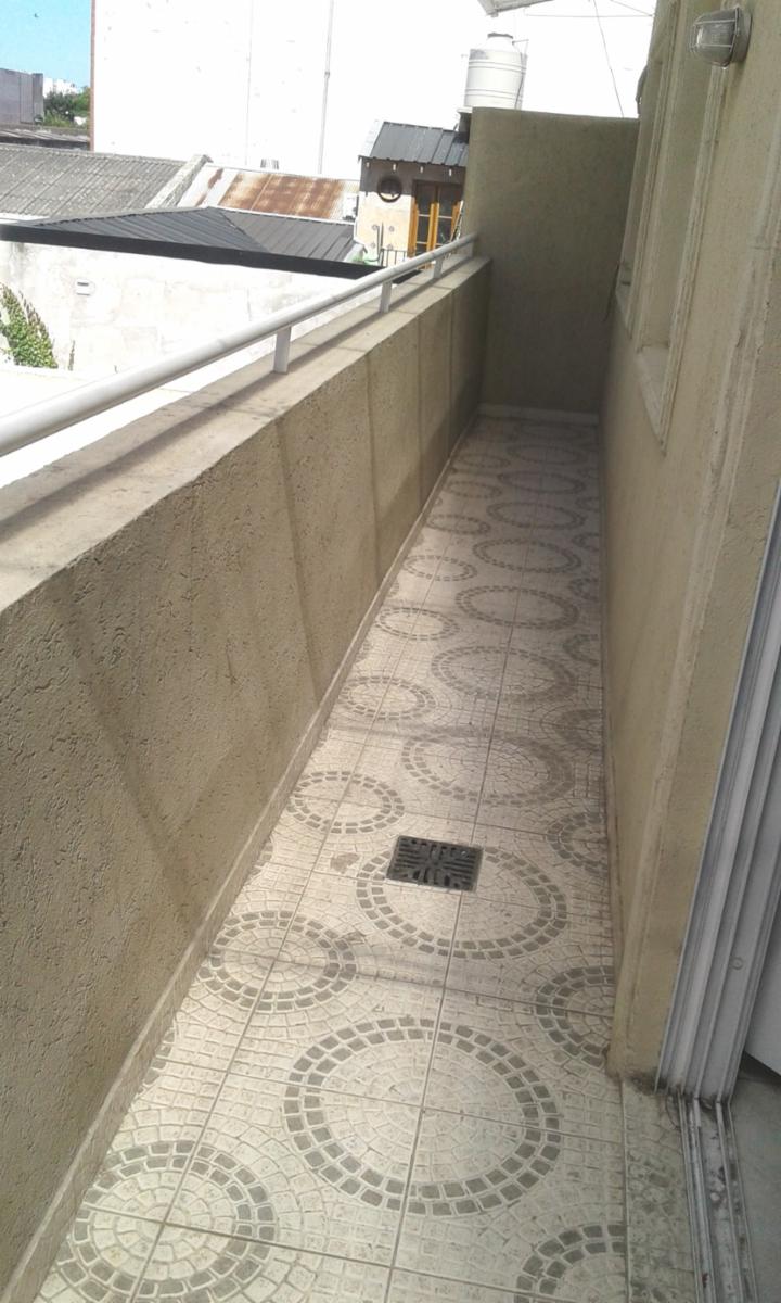 RAMON FALCON 6600 · Liniers — foto 3