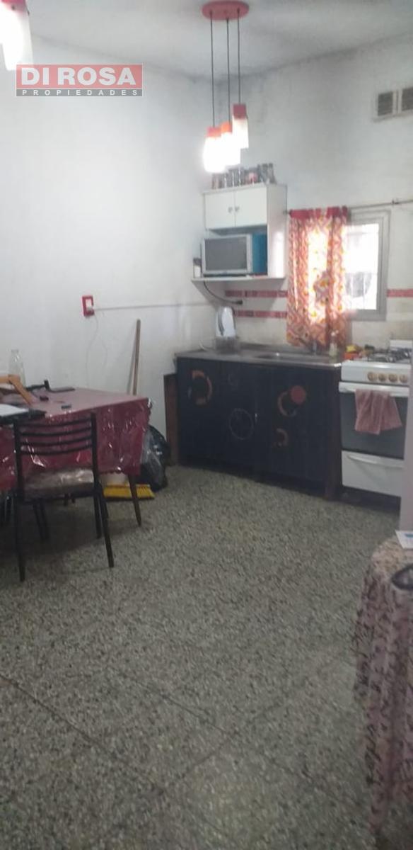 Einstein 6059 · San Martín — foto 4