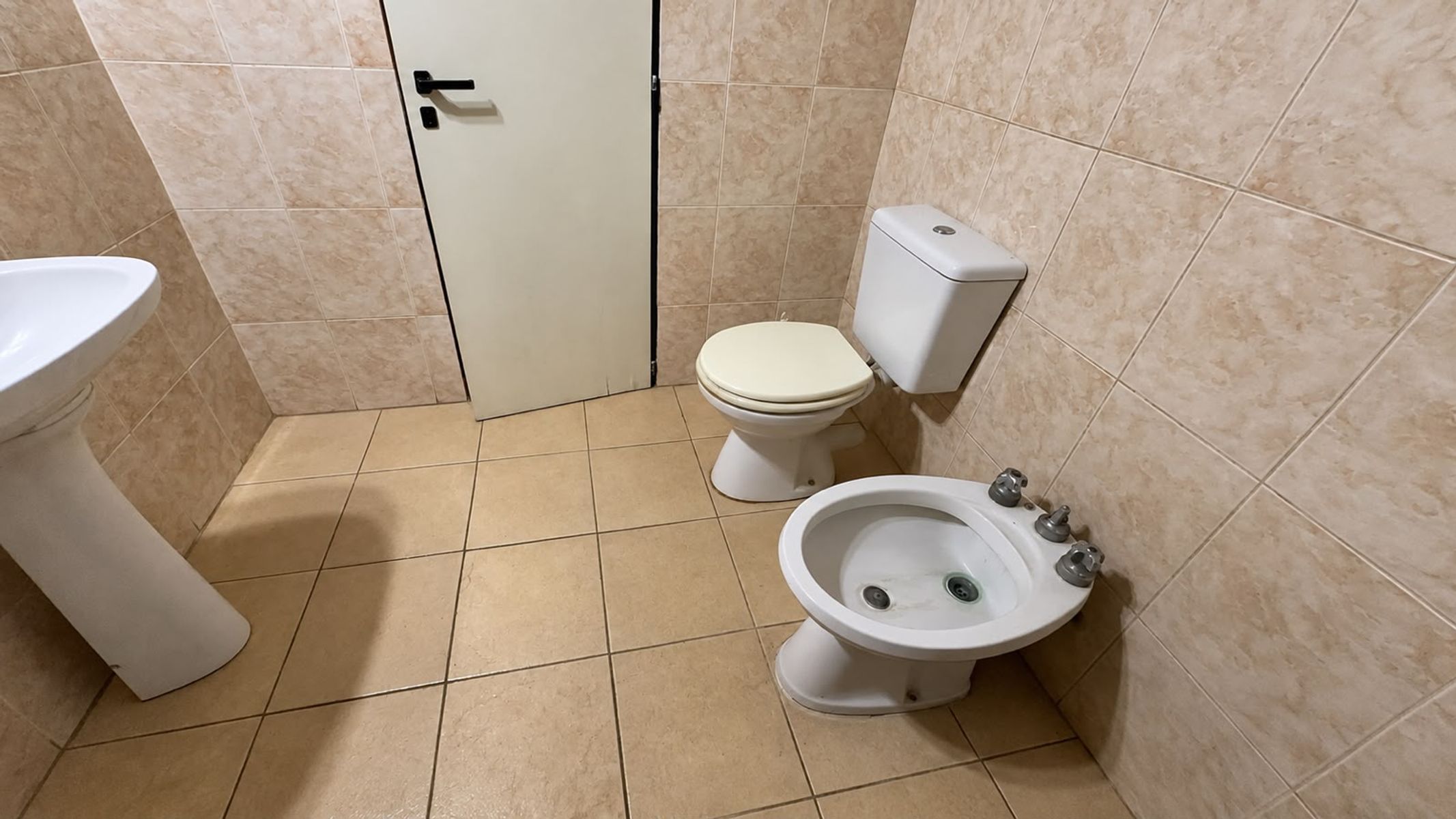 ANATOLE FRANCE 435 · Lomas De Zamora — foto 11