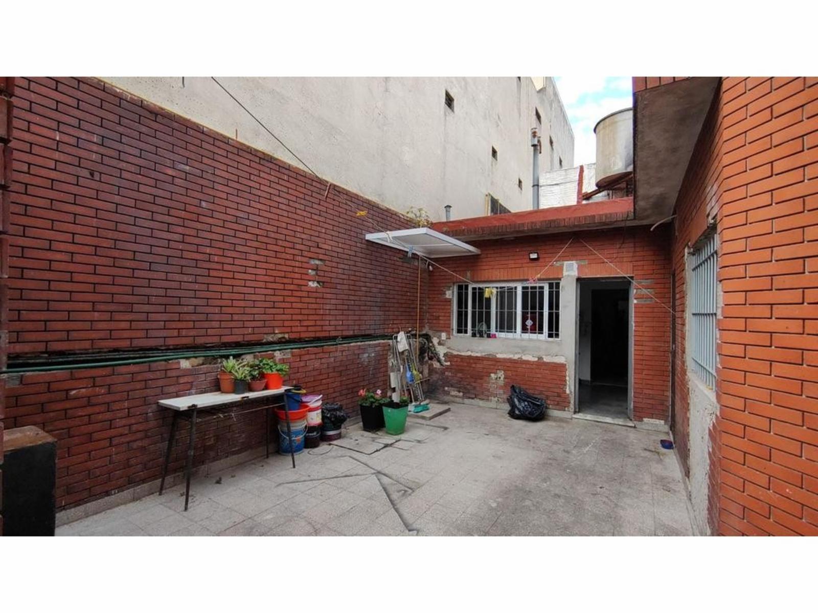 Av. Larrazábal 1349 · Mataderos — foto 17