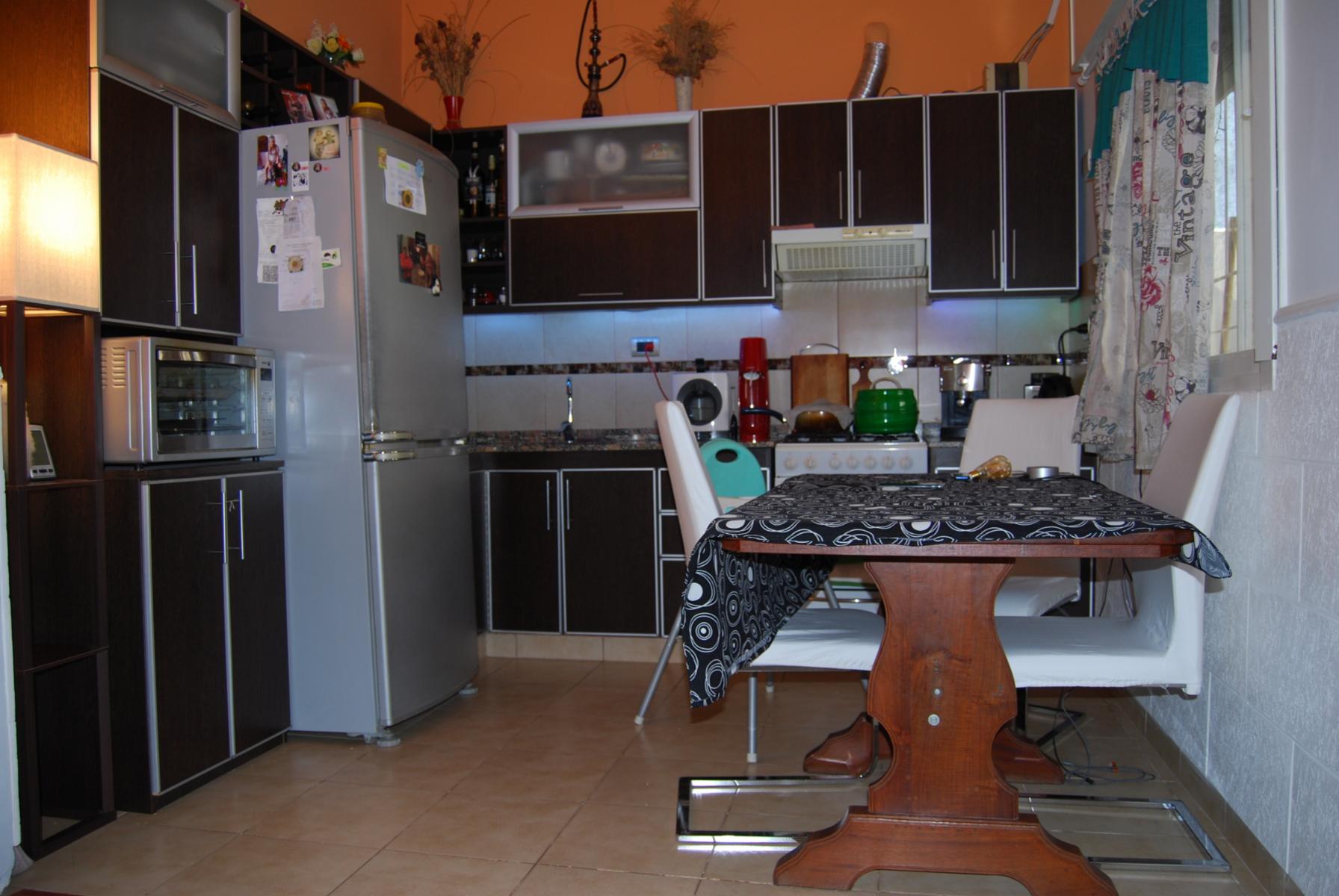 Vicente Lopez 200 · Morón — foto 4