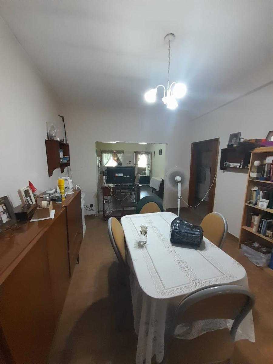 Casa de tres ambientes a la venta en José C Paz. APTO CREDITO
