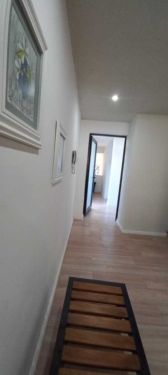 DEL VALLE IBERLUCEA 2922 · Lanús — foto 14