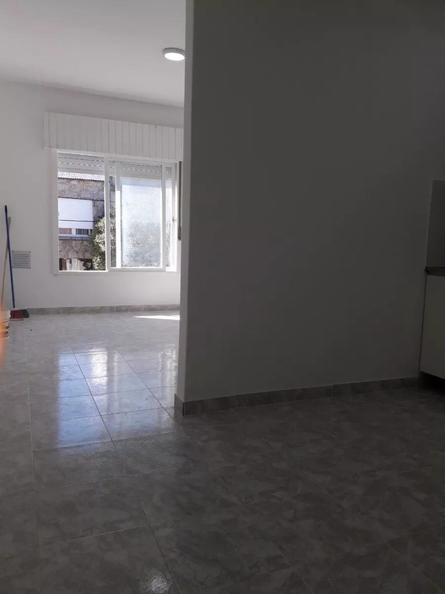 Gral Guido 387 · La Matanza — foto 3