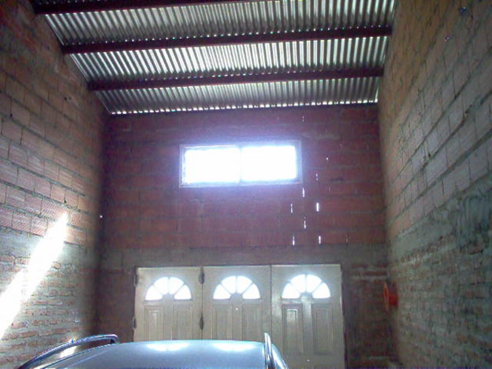 CASA SOBRE CALLE UTRACAN - PLAN 5000