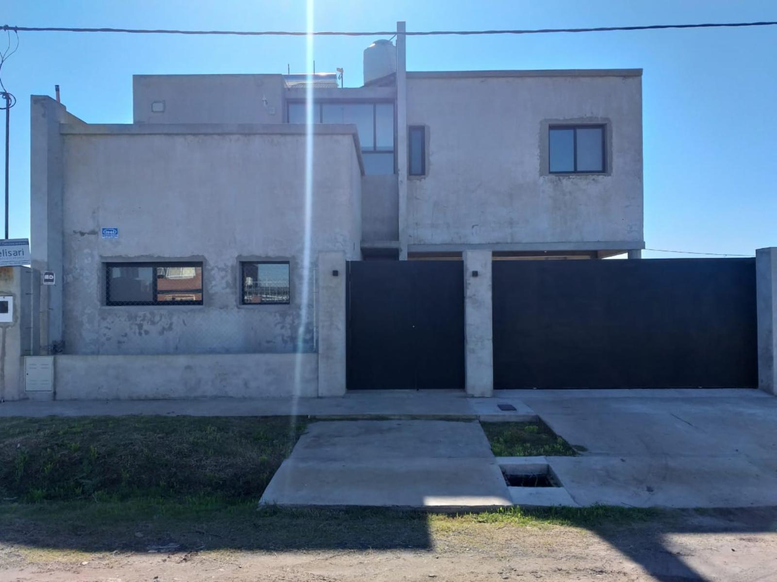 VENTA, VIVIENDA DE 3 DORMITORIOS EN TIERRA DE SUEÑOS PUERTO SAN MARTIN