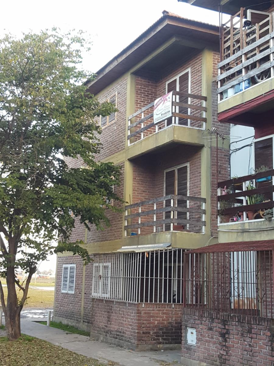 Los Studs 751 · Almirante Brown — foto 5
