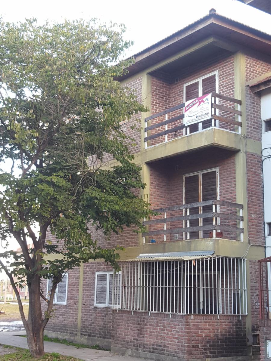 Los Studs 751 · Almirante Brown — foto 6