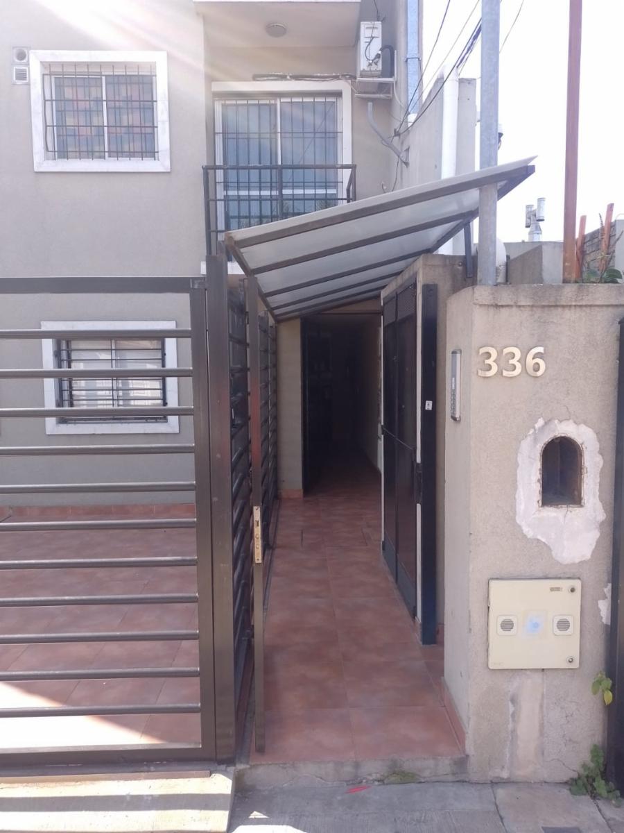 Juan José Paso 336 · Morón — foto 8