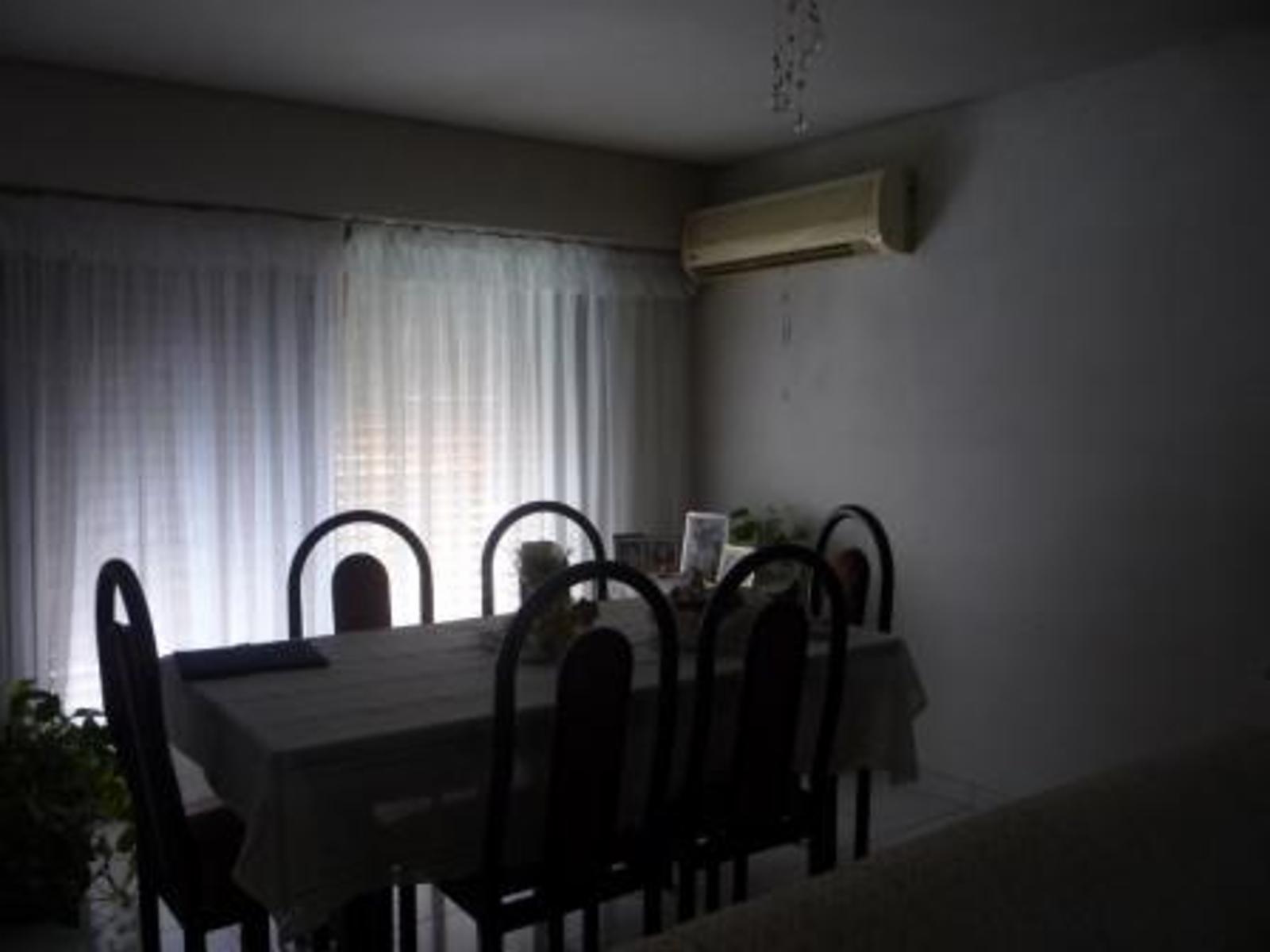 ALBERTO WILLIAMS 2400 · Hurlingham — foto 9