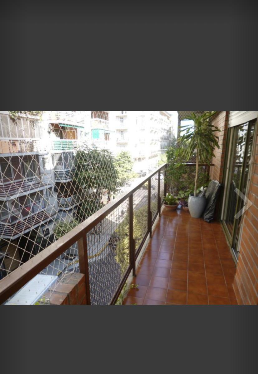 Pasteur 100 · Balvanera — foto 3