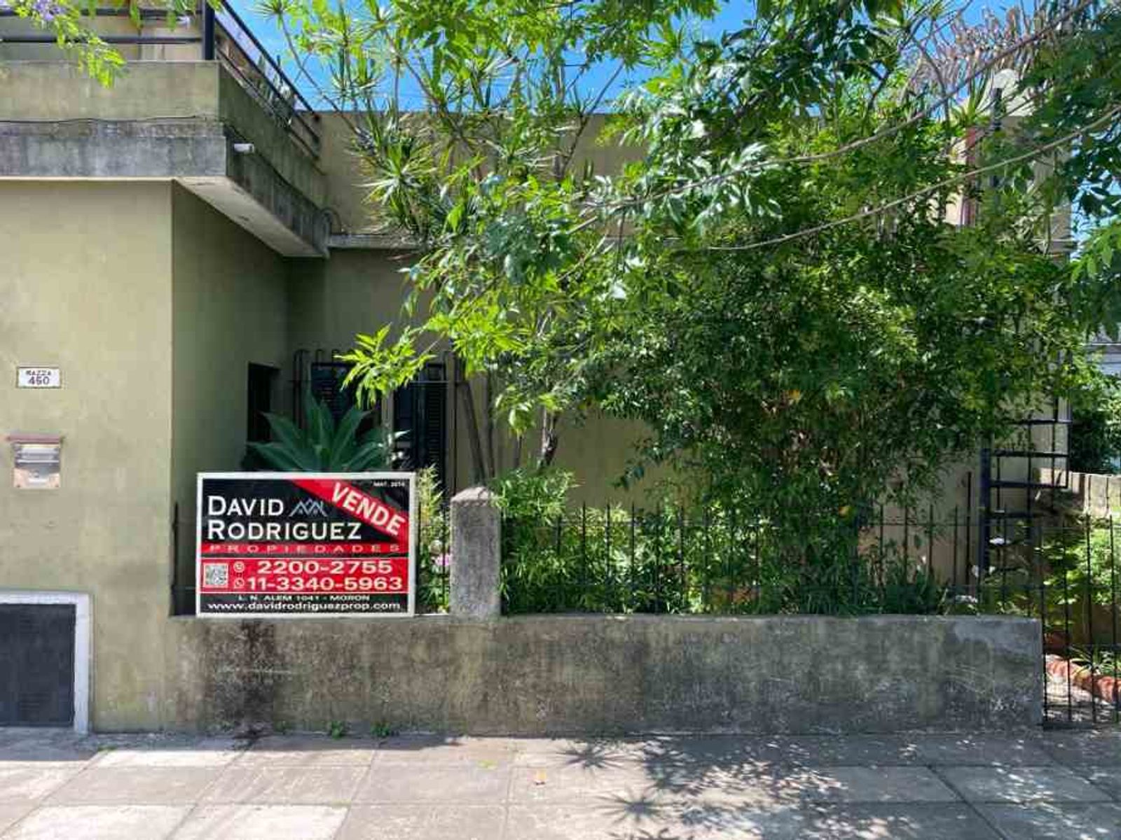 Maza 450 · Morón — foto 3