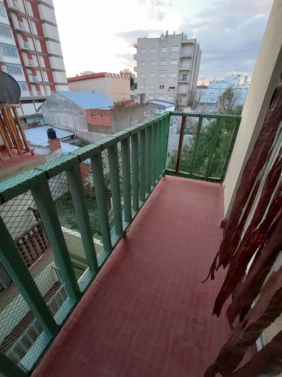 DUFAUR 247 · Monte Hermoso — foto 10
