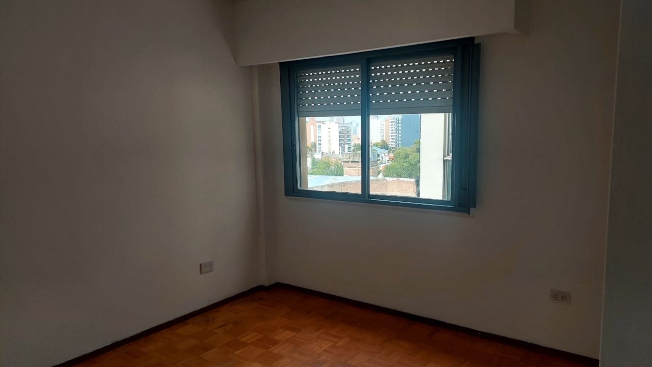 Hipolito Yrigoyen 5053 · Lanús — foto 11