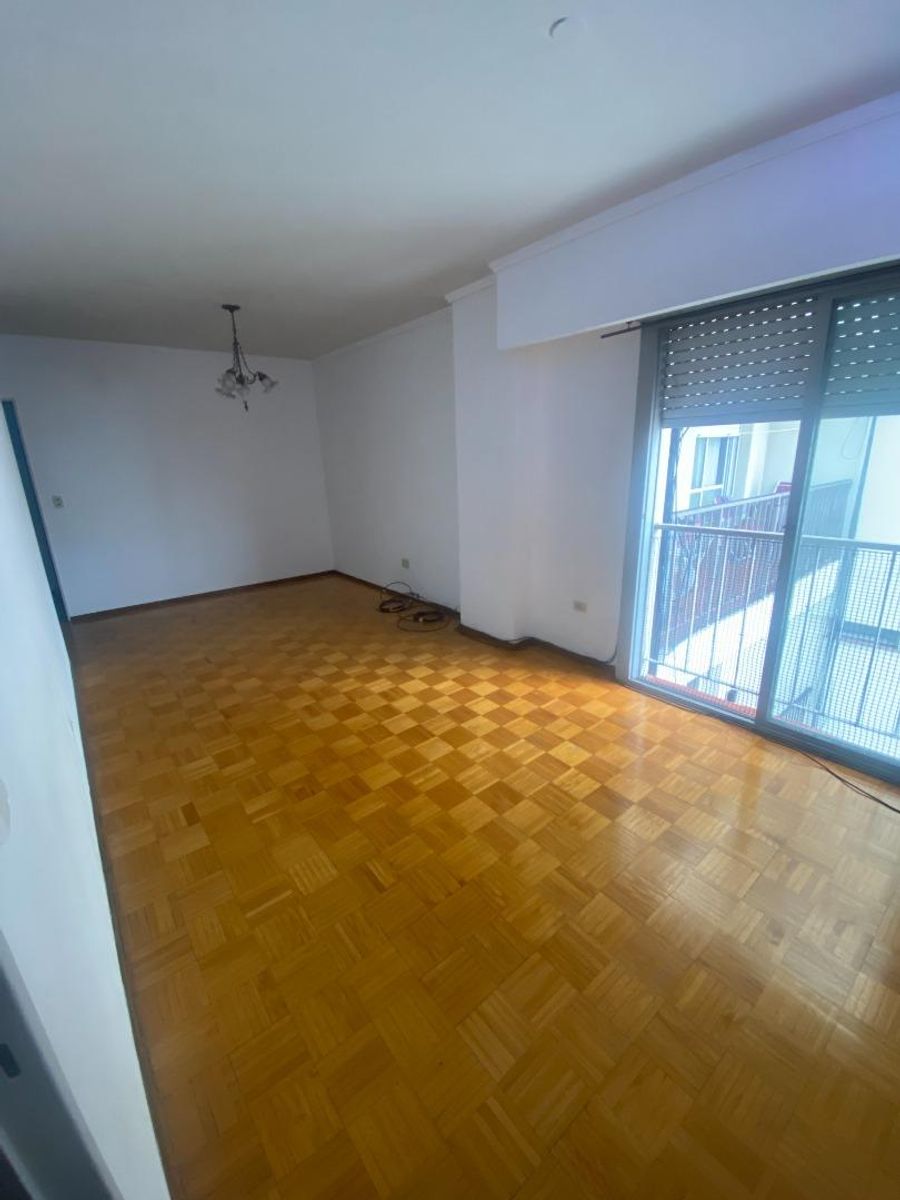 Hipolito Yrigoyen 5053 · Lanús — foto 4