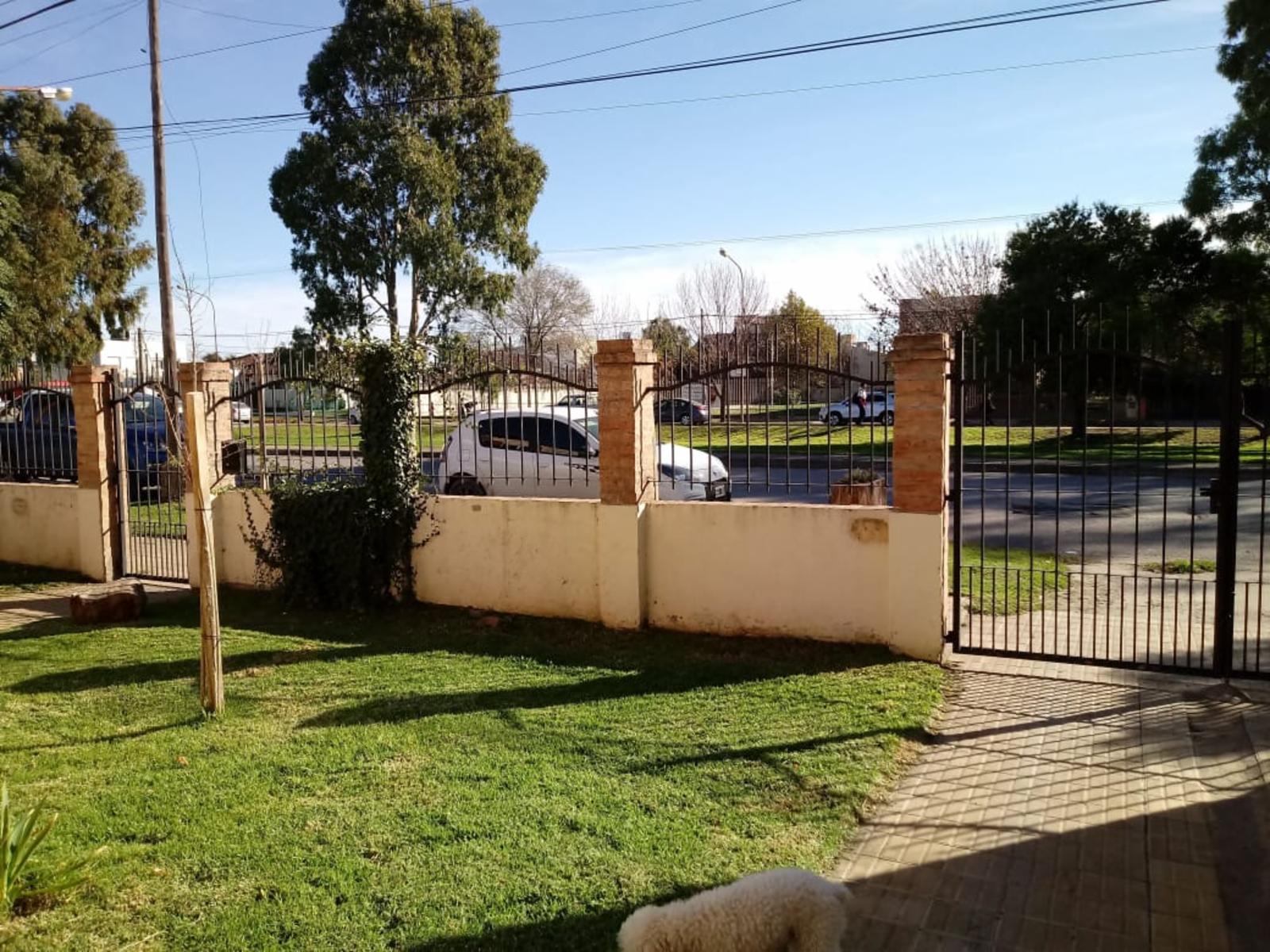 Boulevard Ituzaingo · Adolfo Alsina — foto 6