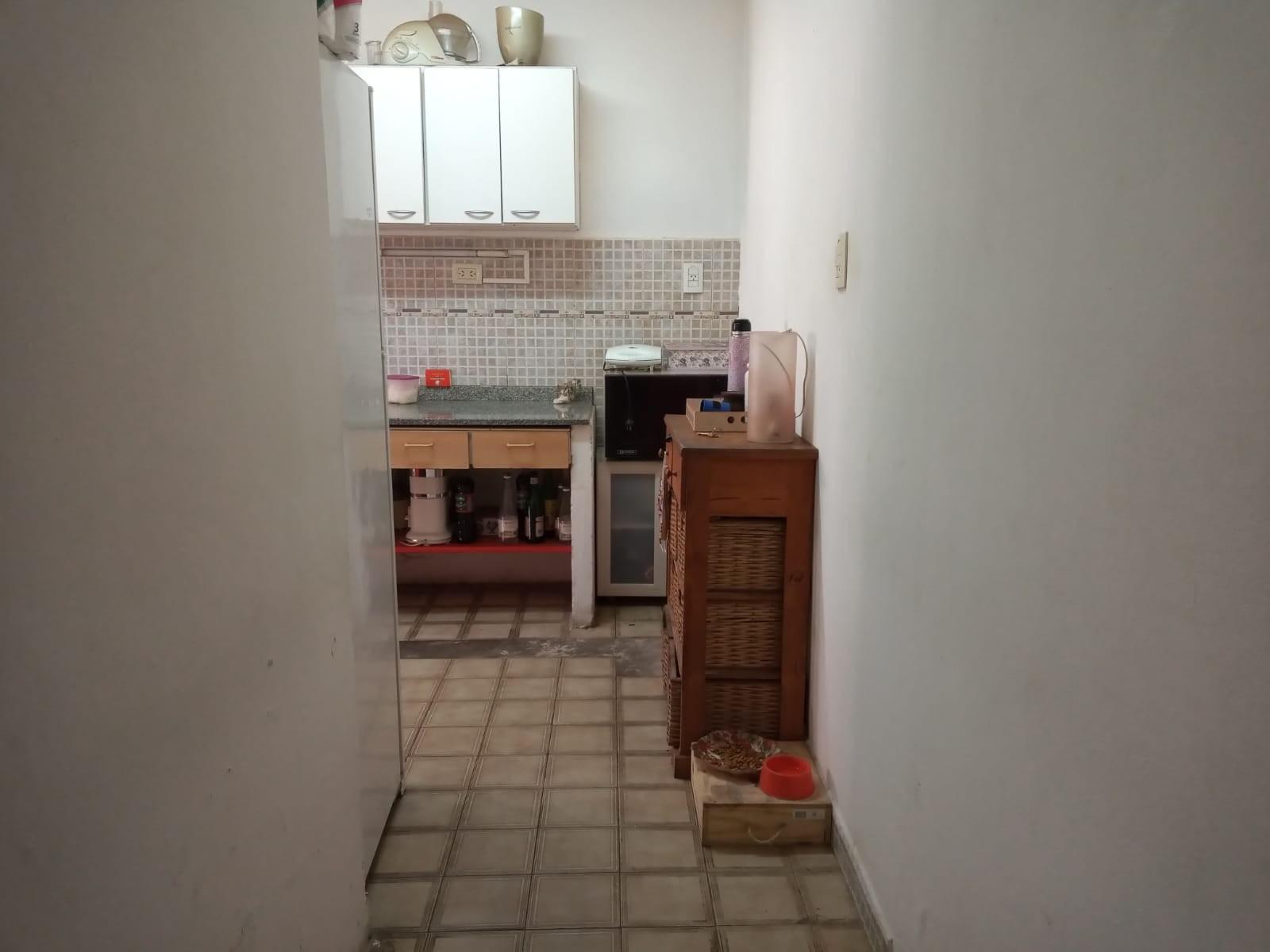 PRESIDENTE PERON  230 · La Matanza — foto 11