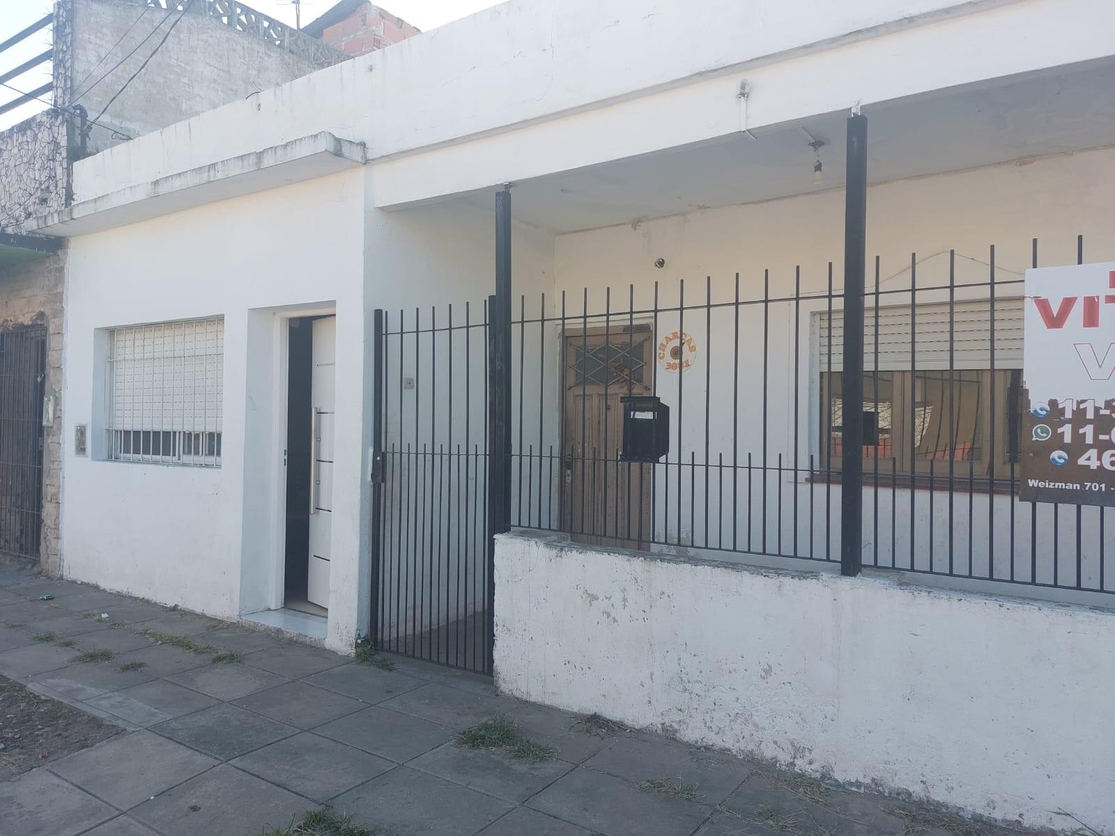 CHARCAS 3881 · Morón — foto 11