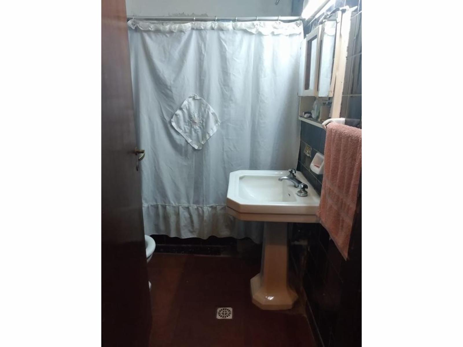 Larrea 3252 · La Matanza — foto 25