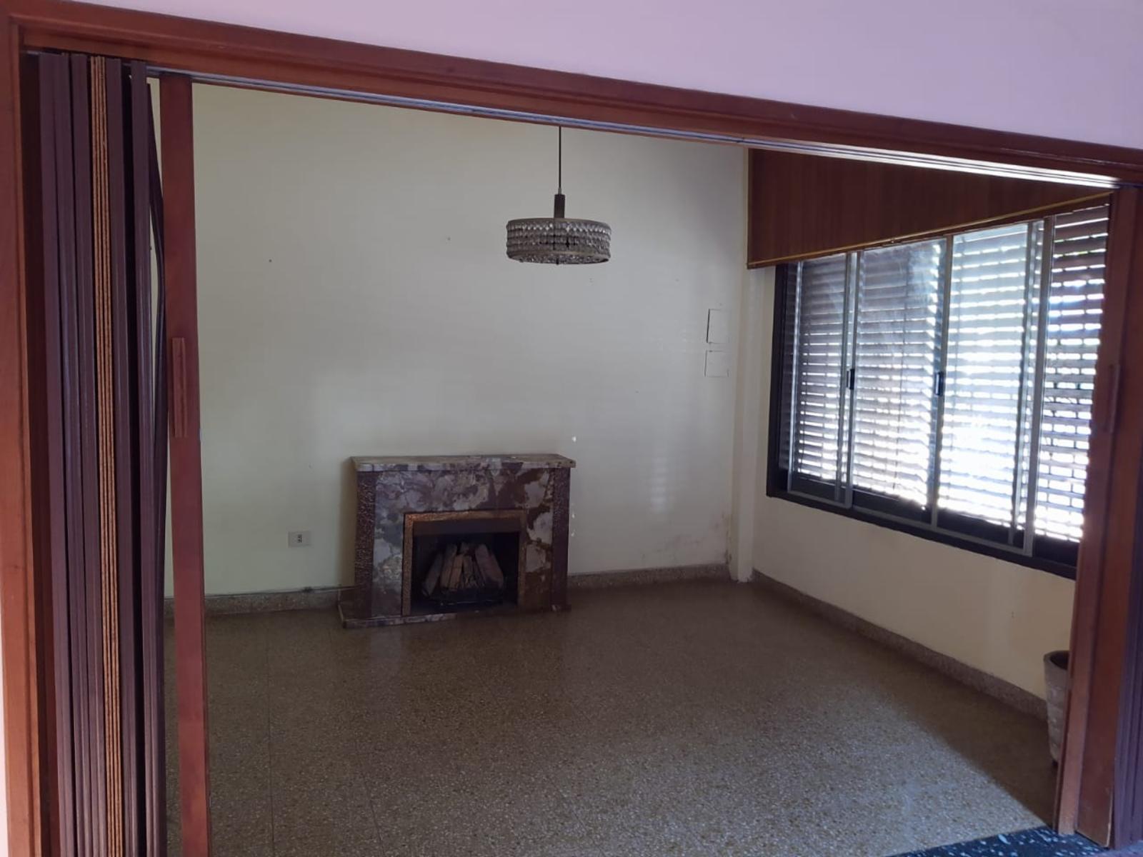 Arias 423 · Almirante Brown — foto 10