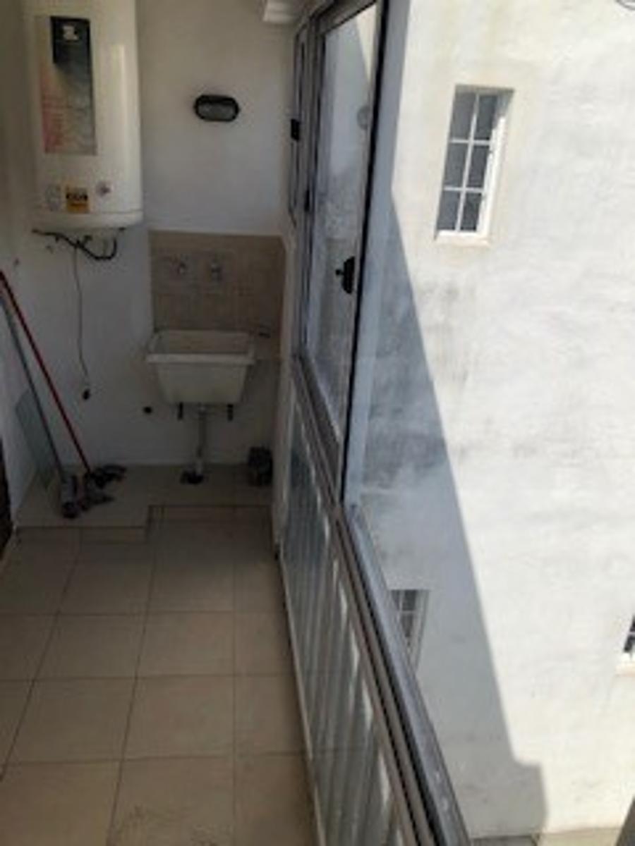 pte Peron 1235 · Morón — foto 3