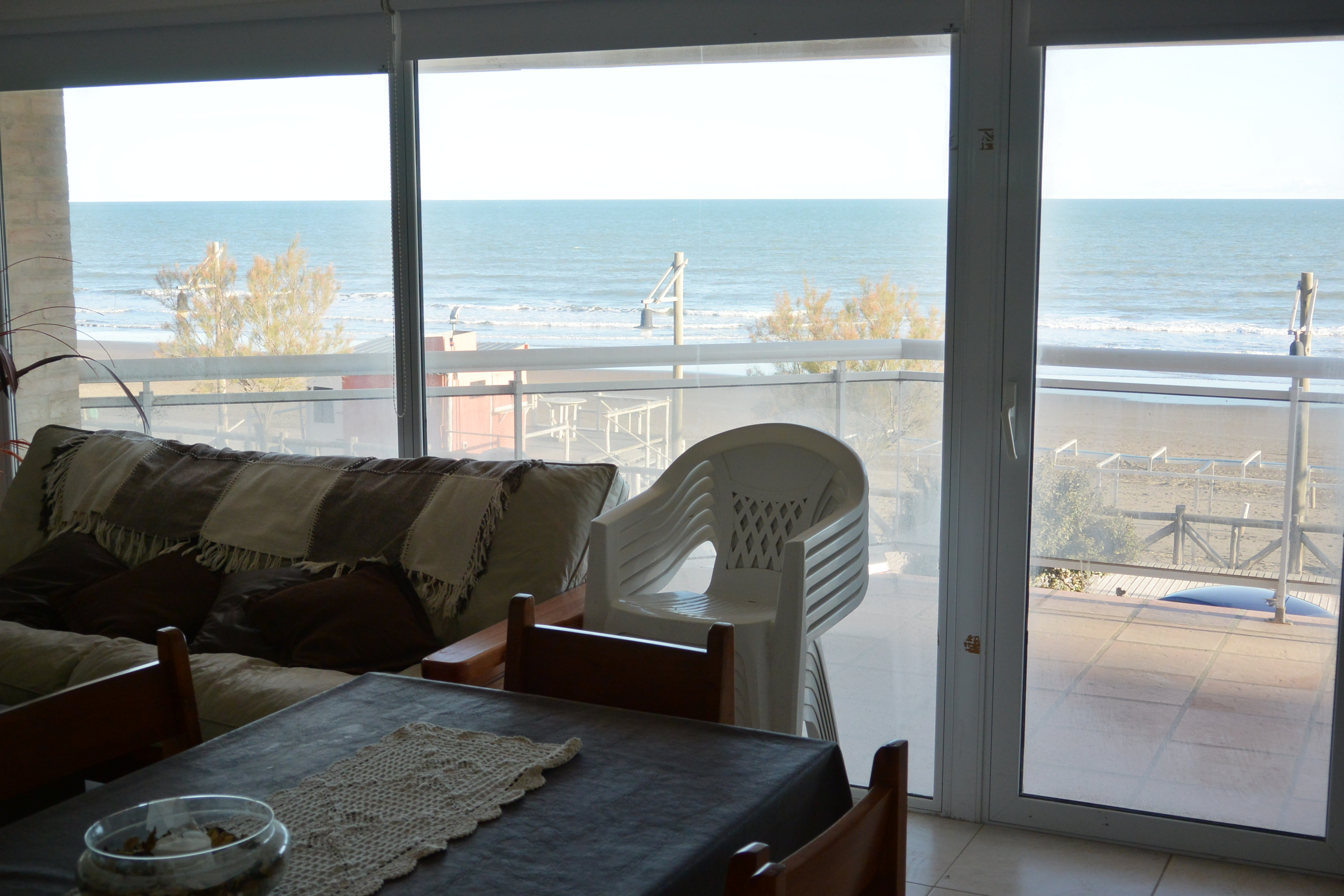 Juan Domingo Peron 389 · Monte Hermoso — foto 3