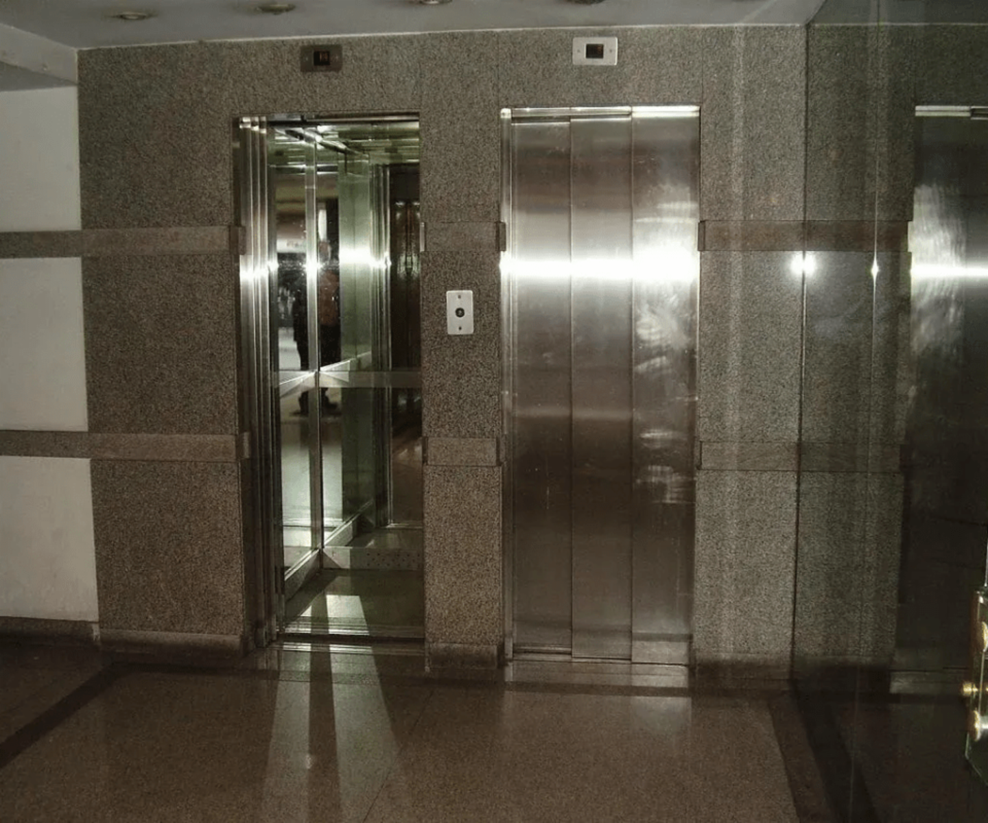 Hipólito Yrigoyen 2300 · Balvanera — foto 6