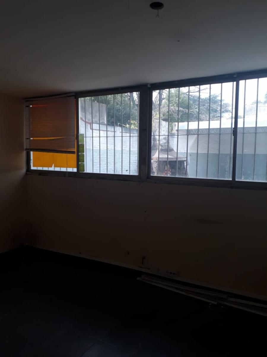 Intendente Doctor Martín González 1029 · Almirante Brown — foto 15