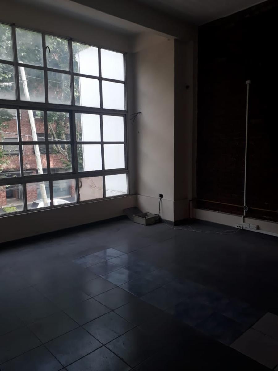 Intendente Doctor Martín González 1029 · Almirante Brown — foto 3