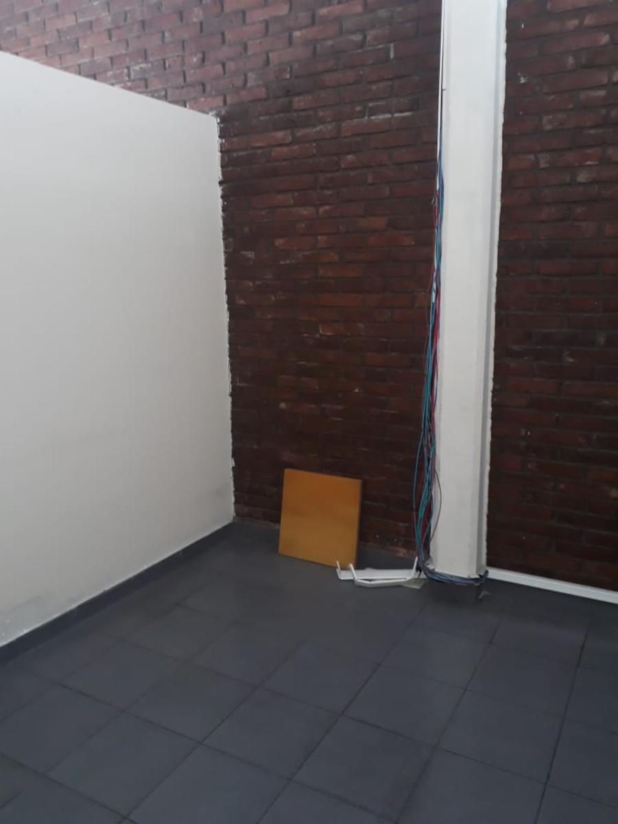 Intendente Doctor Martín González 1029 · Almirante Brown — foto 5