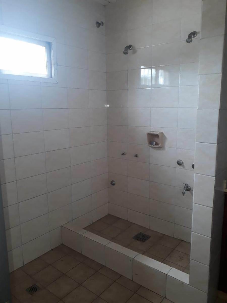Intendente Doctor Martín González 1029 · Almirante Brown — foto 8