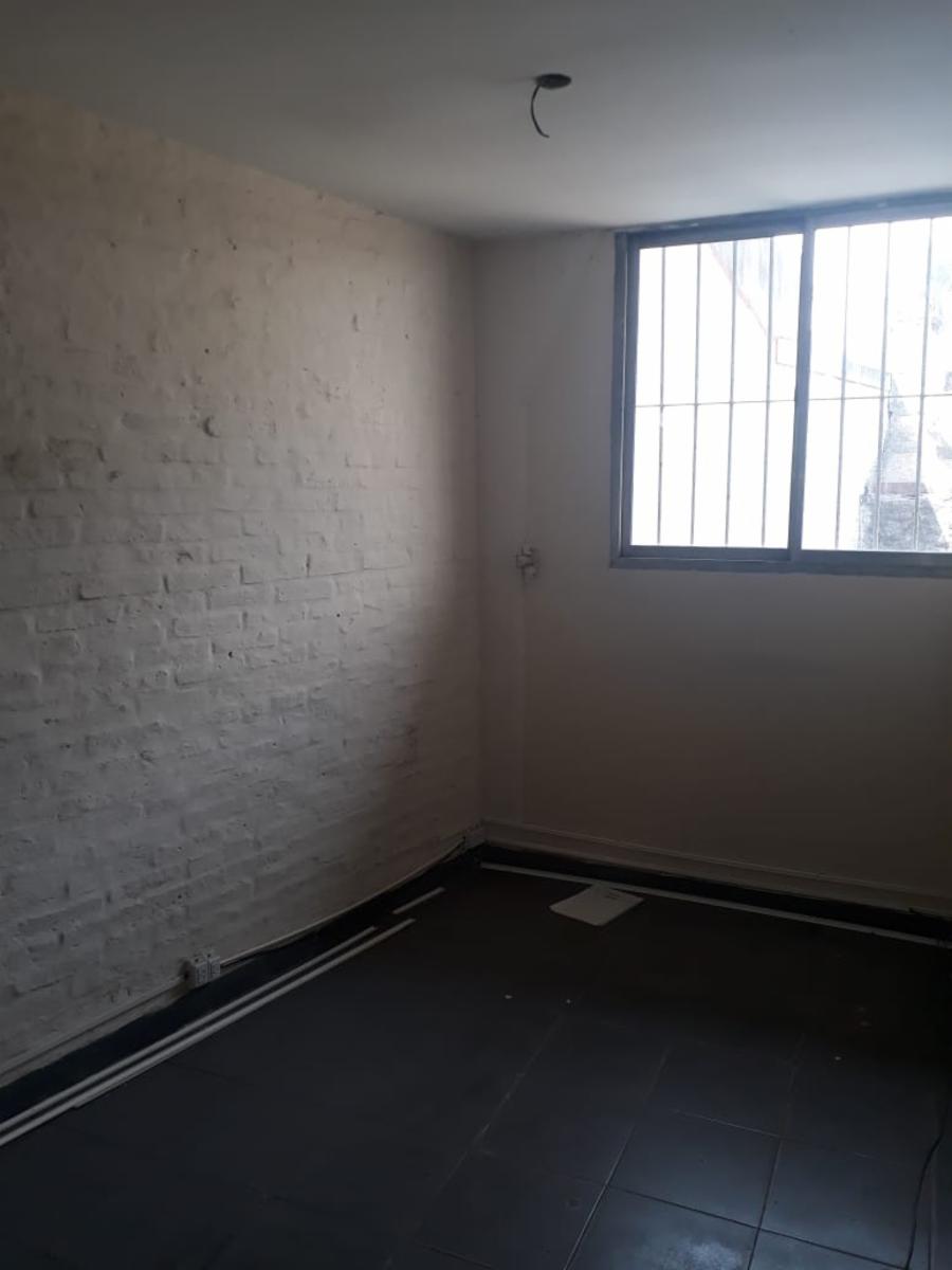 Intendente Doctor Martín González 1029 · Almirante Brown — foto 10