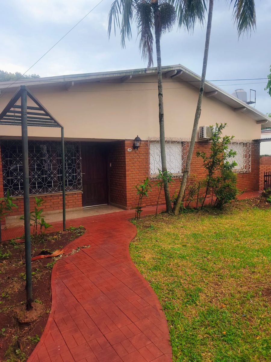 Casa Céntrica 4 Dormitorios 2 Baños Apto Crédito Oberá Misiones