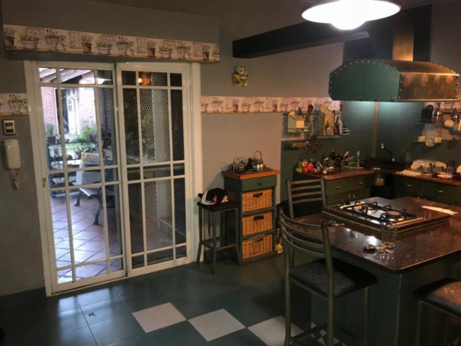 THORNE 800 · La Matanza — foto 3