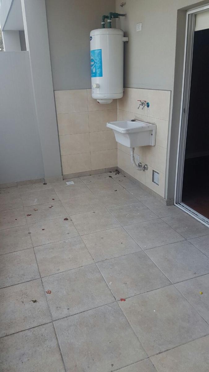 Colon 367 · La Matanza — foto 3