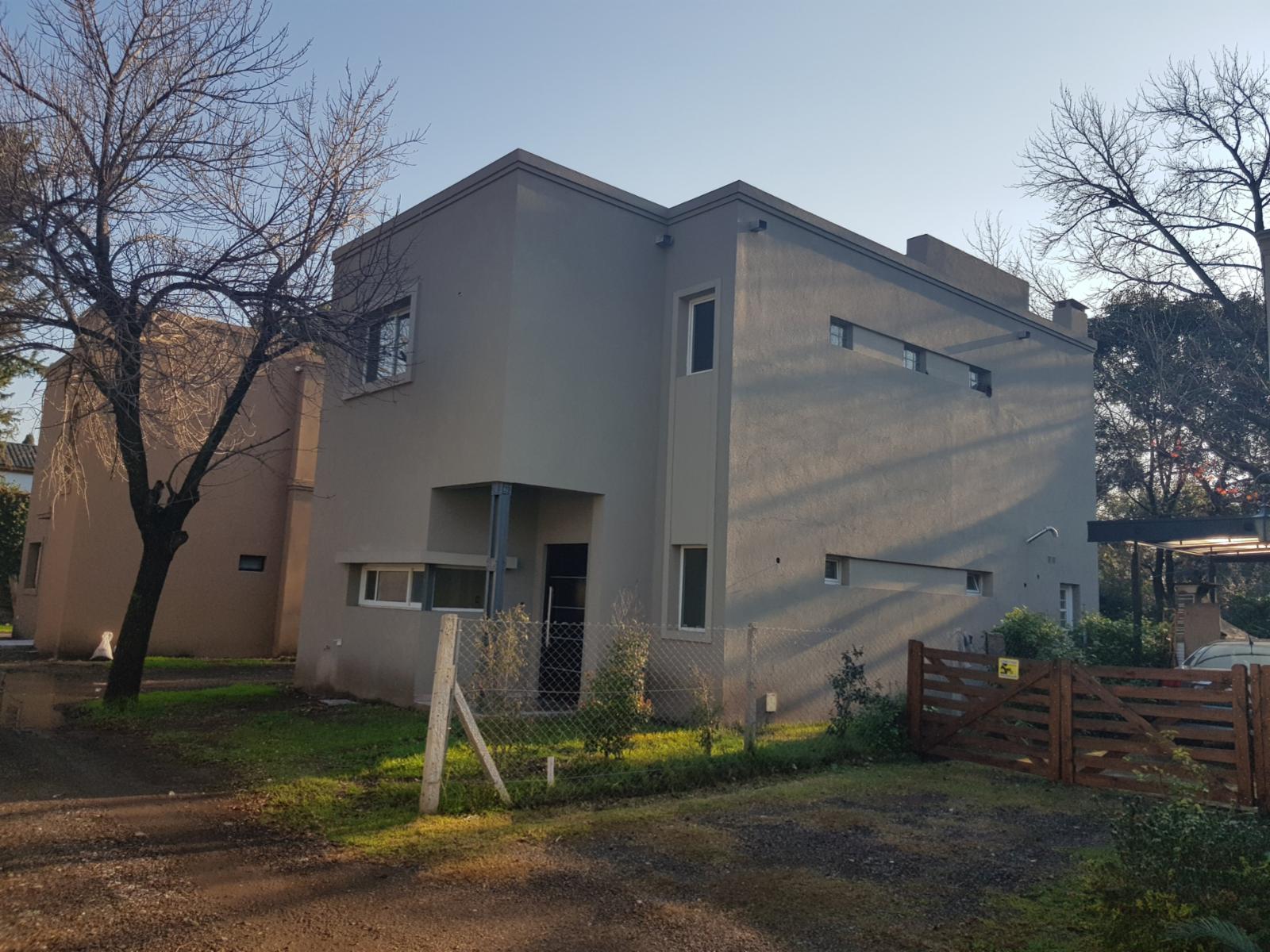 COMPLEJO LAS ROSAS (Entre Rios 750) · San Miguel — foto 3
