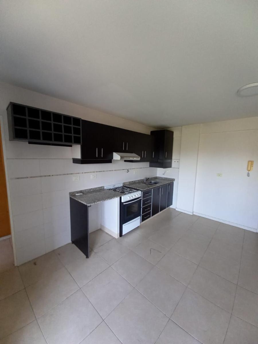 Ortiz de Rosas 600 · Morón — foto 13